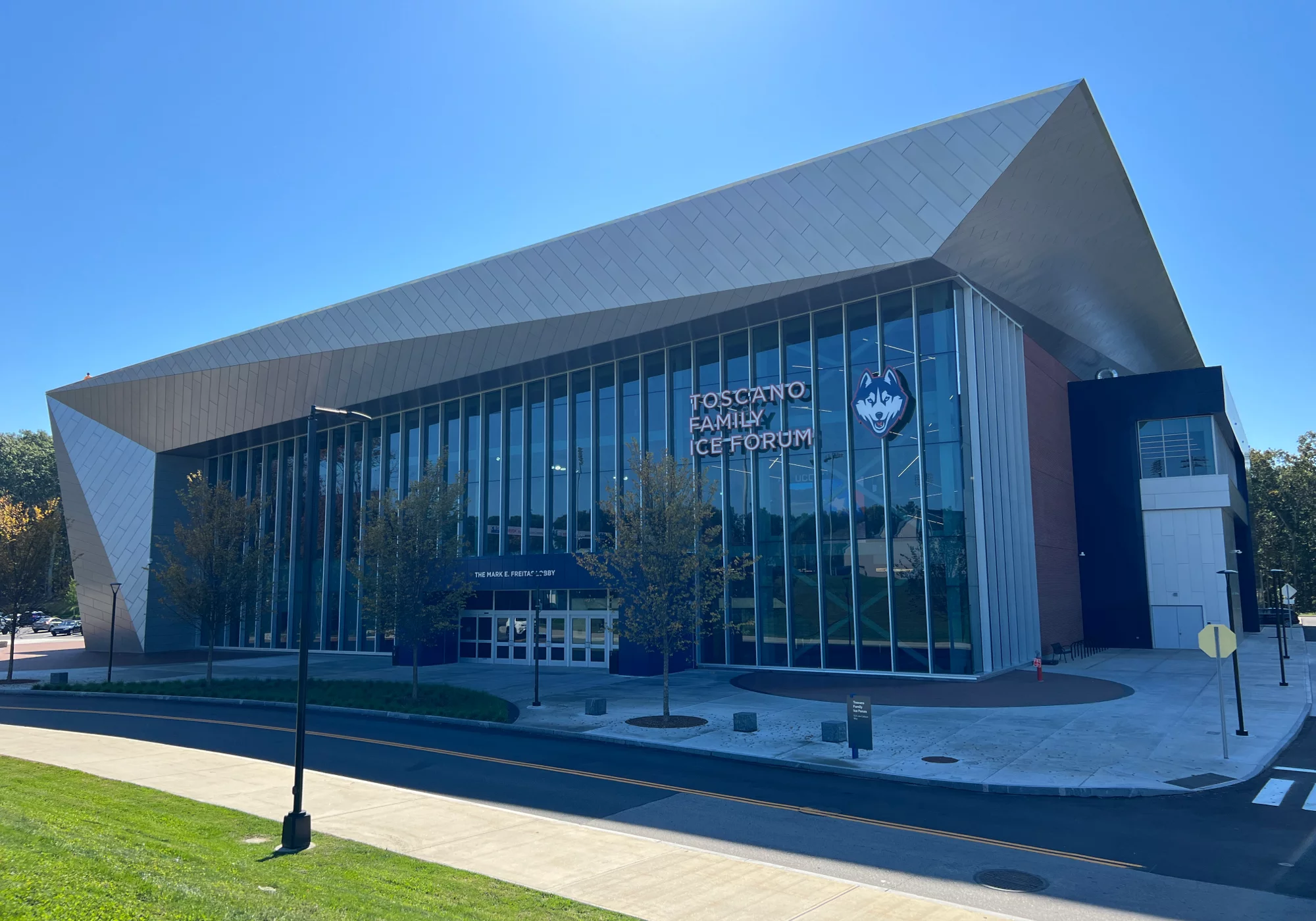 Toscano Family Ice Forum